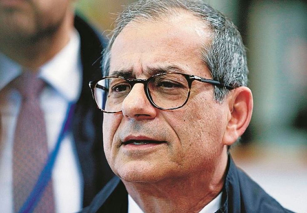 Zitto zitto, il Mef tocca il grande tabù. Perché la Bce non finanzia il deficit?