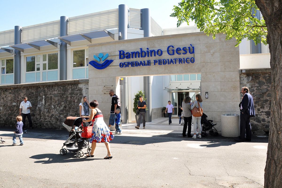 L’ospedale del Papa
riceve in segreto il «diavolo» Salvini