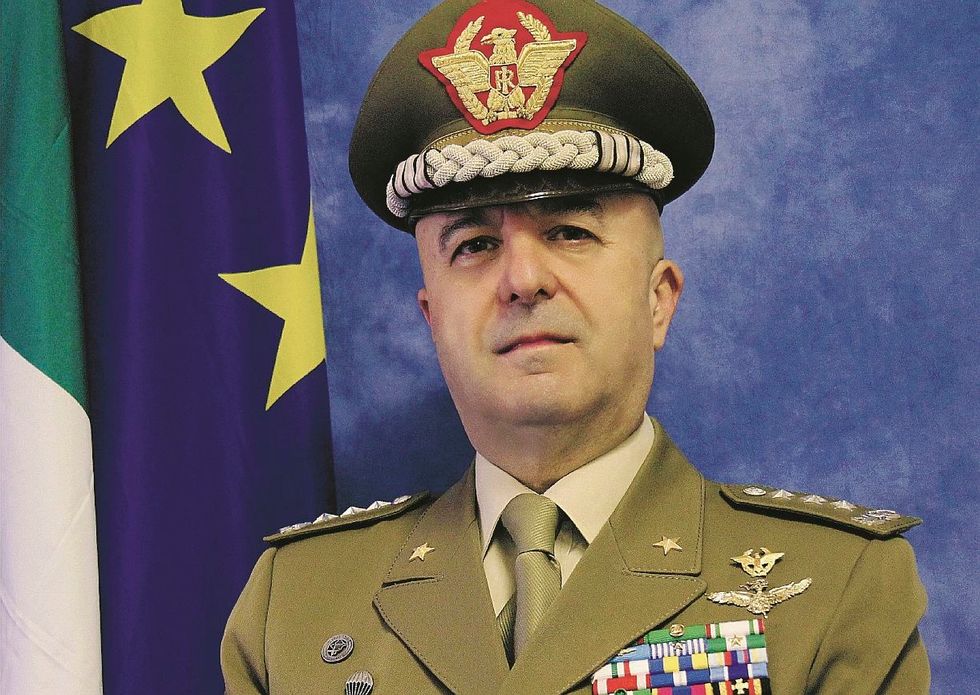 «2 giugno, noi soldati costretti alla parata delle ipocrisie»