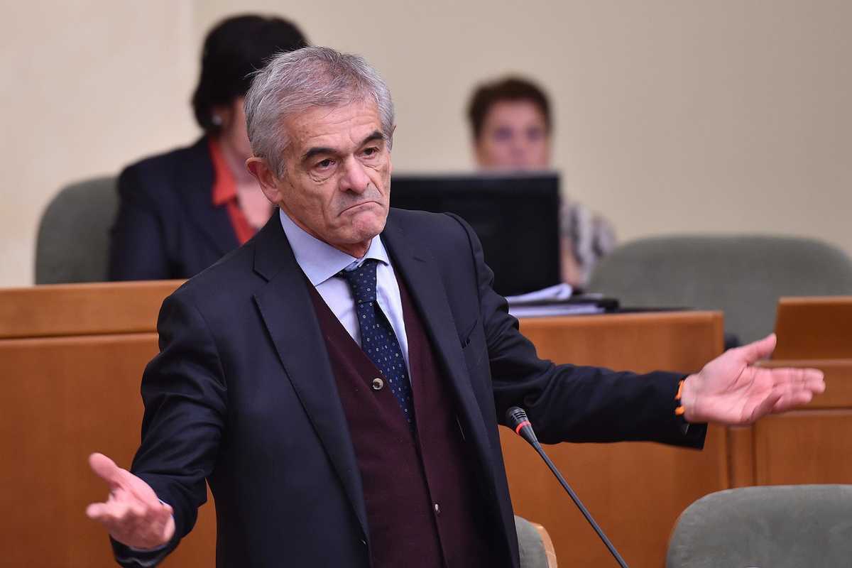 Al Pd non basta la battaglia per la Tav: in Piemonte nel tunnel ci va Chiamparino