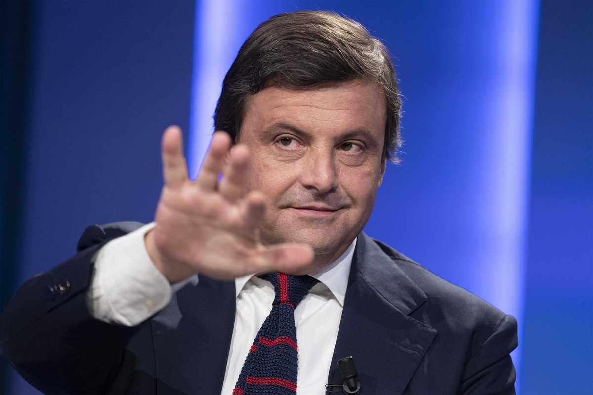 Calenda appena eletto col Pd vuole sfasciare il Pd