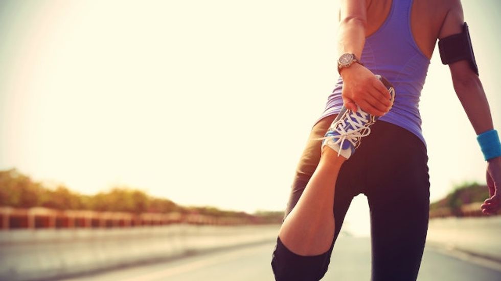 Woman shares side-by-side butt photos to prove 'perfect' bodies do not exist.