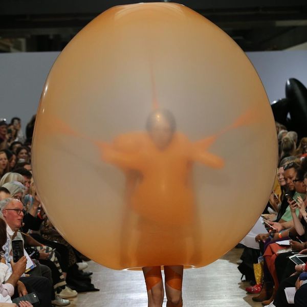 These Balloon Dresses Are Taking Over the Internet