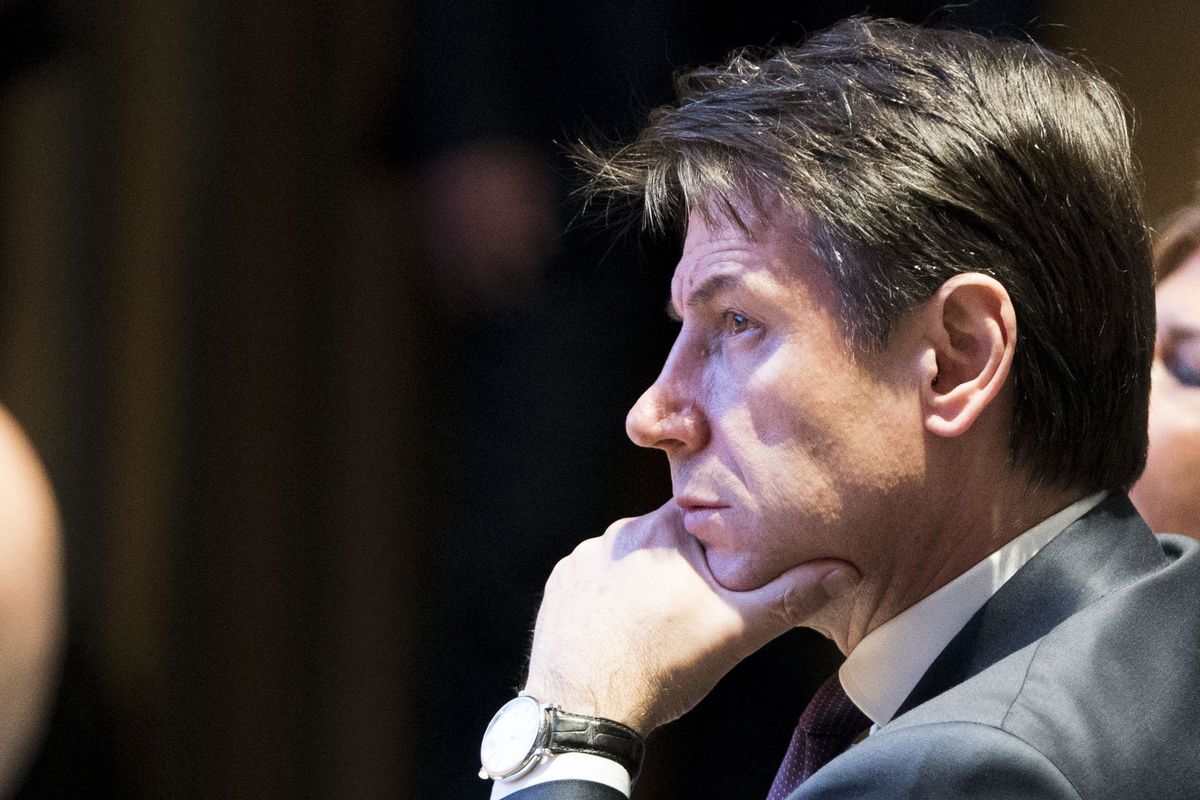 Il ricatto di Conte a Salvini e Di Maio: «Tratto io con l’Ue altrimenti lascio»