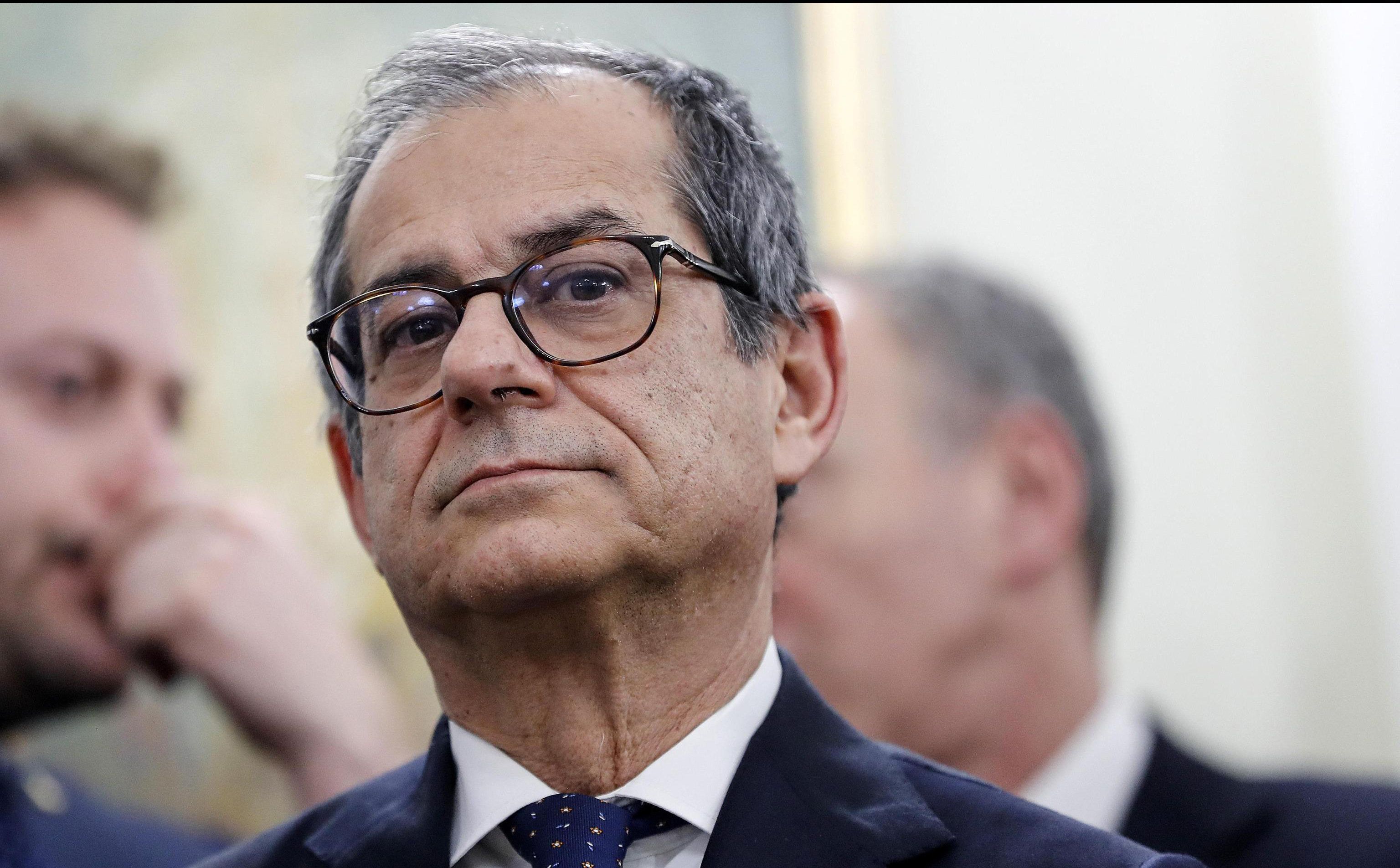 Il manifatturiero rialza la testa. Arriva il maxi scivolo per l’industria