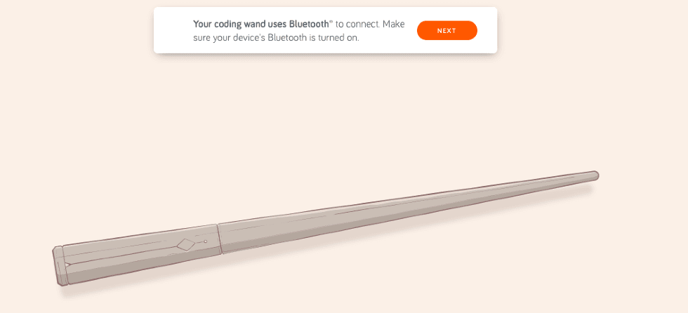 La baguette, illustrée ici, du kit de codage Harry Potter doit se connecter à Bluetooth à votre ordinateur ou à votre tablette pour fonctionner.