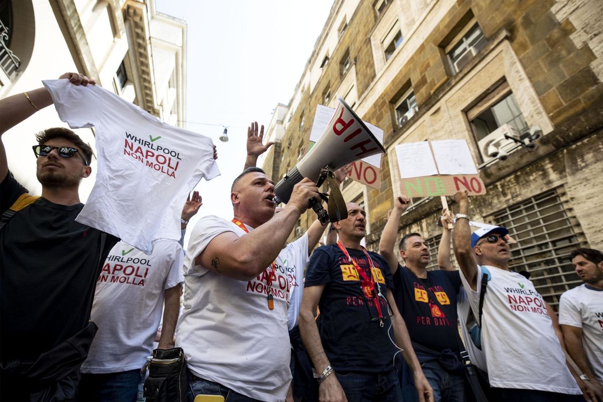 Grana Ilva per Di Maio: 1.400 cassa integrati