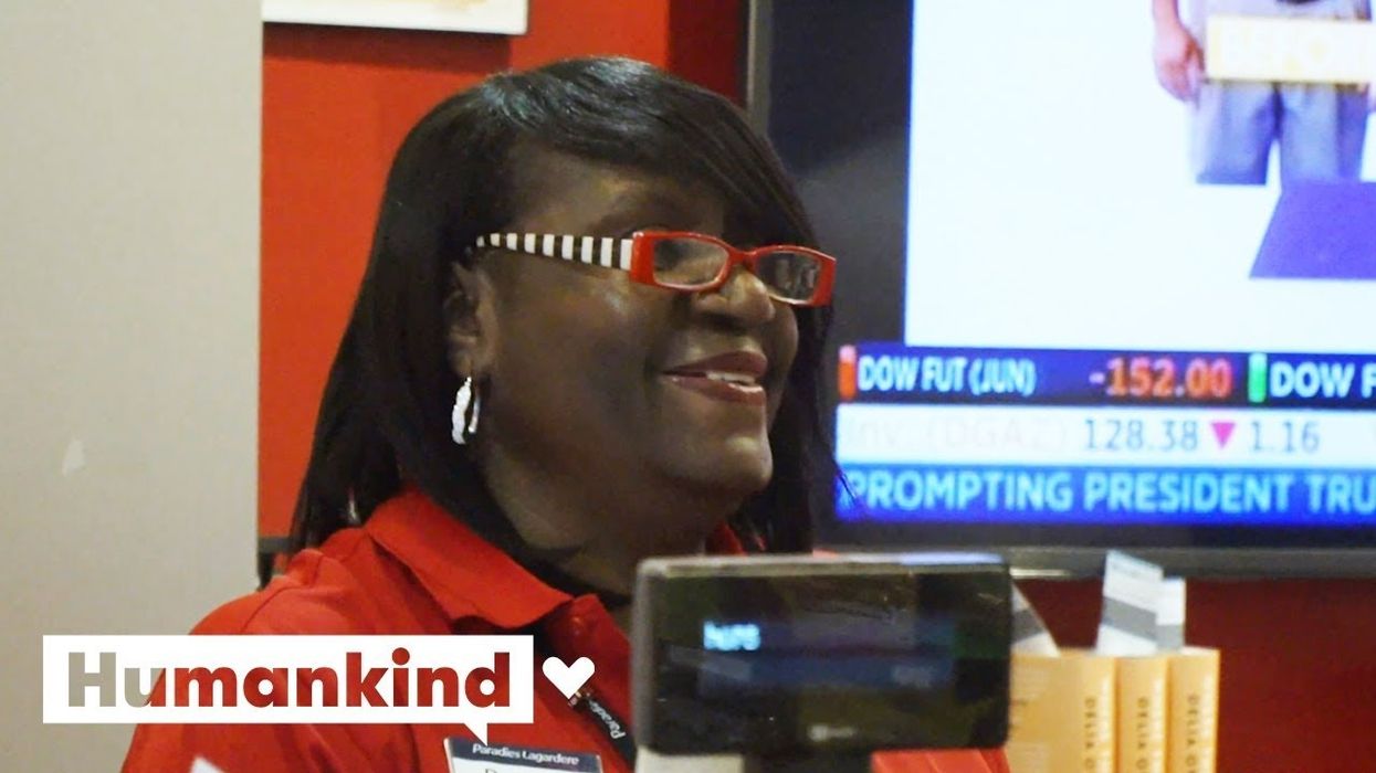 Atlanta airport employee inspires travelers with her positive outlook