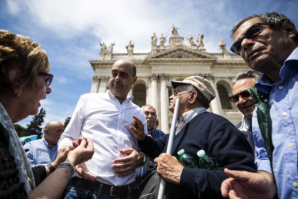 Zingaretti consacra il Pd all’ideologia gay