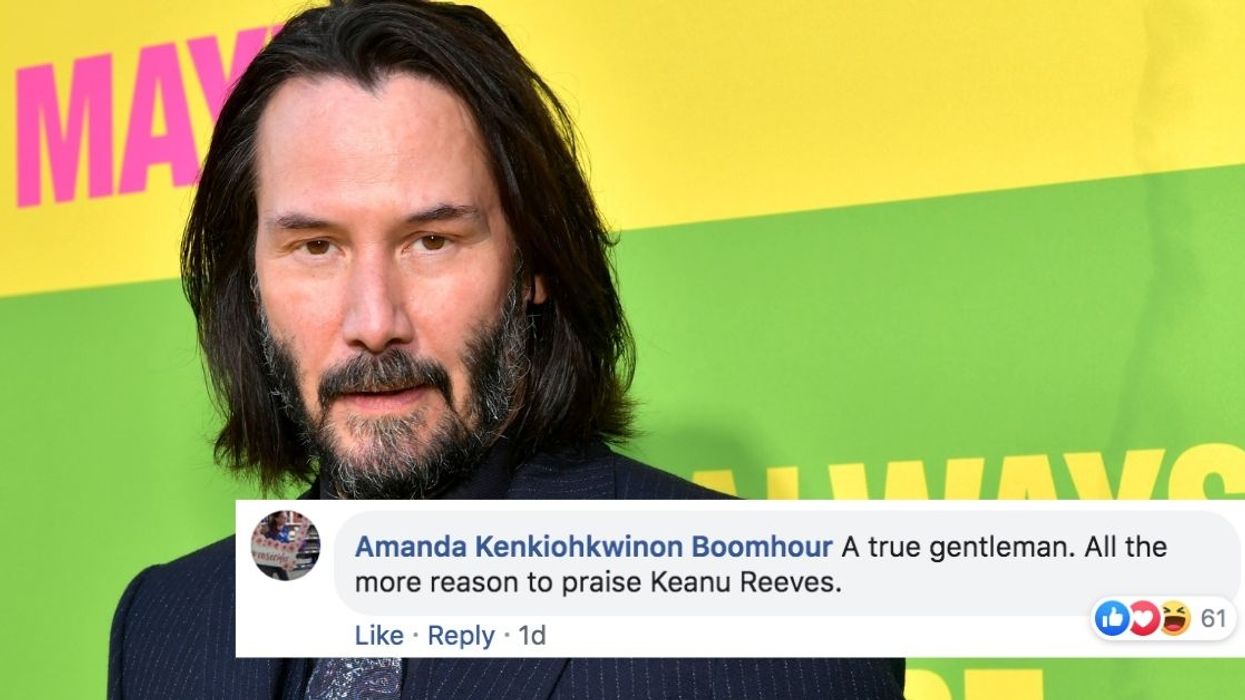 People Are Noticing A Specific Trend In Keanu Reeves' Pictures With Fans, And They're All About It