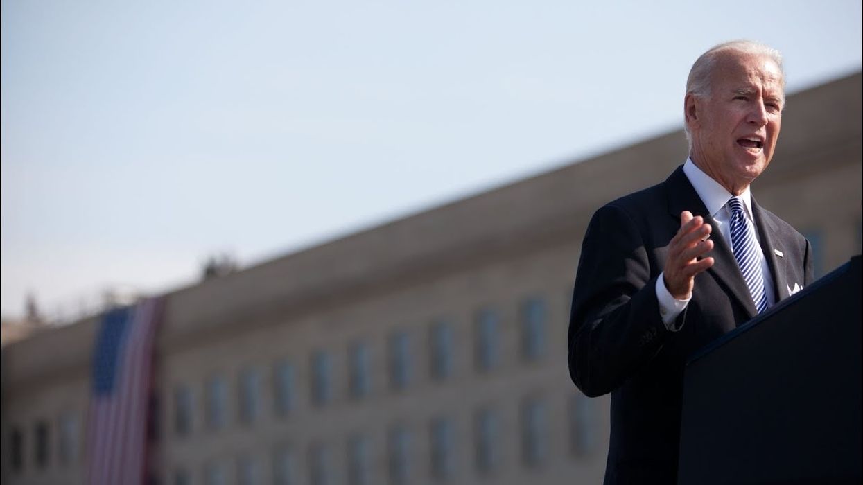 Vote for Joe, he's going to cure cancer after all 🤣🤣🤣