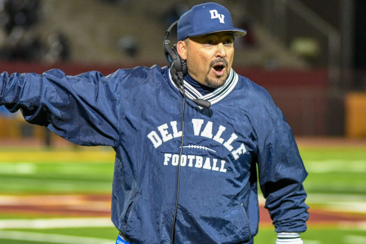 Perales to be named head football coach at Naaman Forest, leaves Del Valle after 17 years