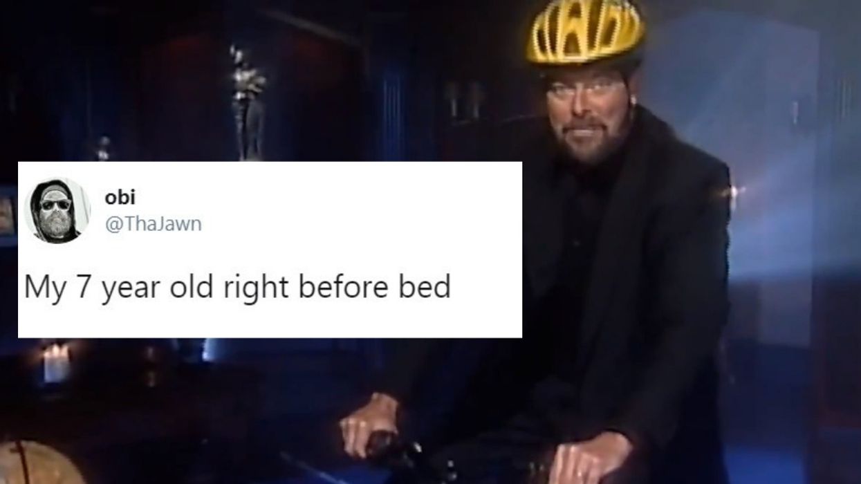 This Viral Supercut Of 'Star Trek' Actor Jonathan Frakes Asking Pointed Questions Is Delightfully Bizarre