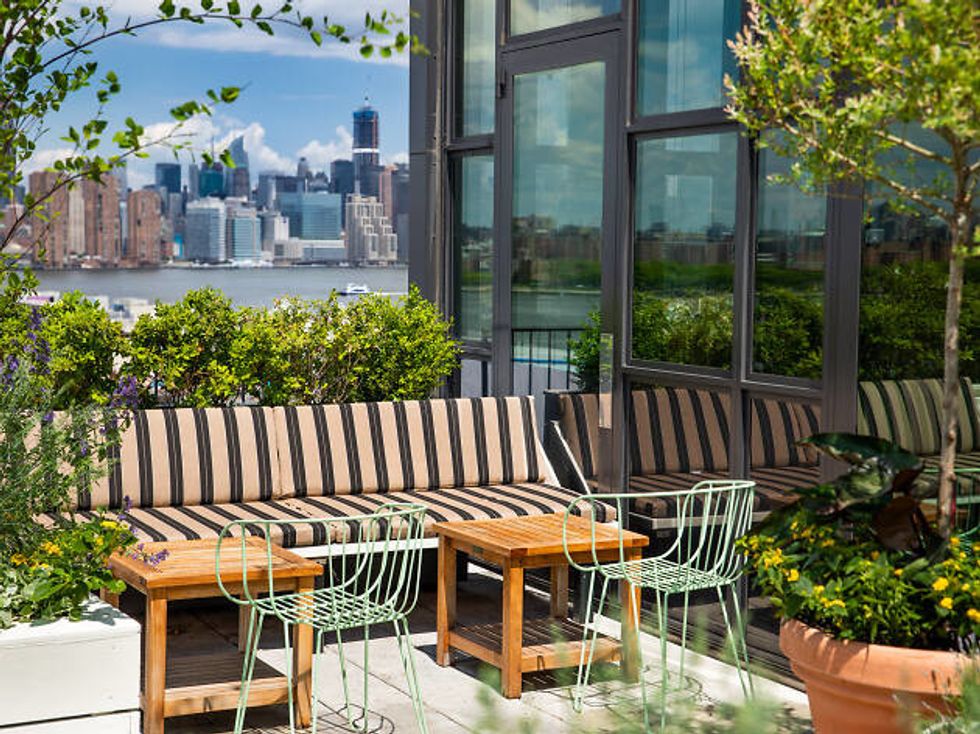 7 Best Williamsburg Rooftop Bars The Journiest