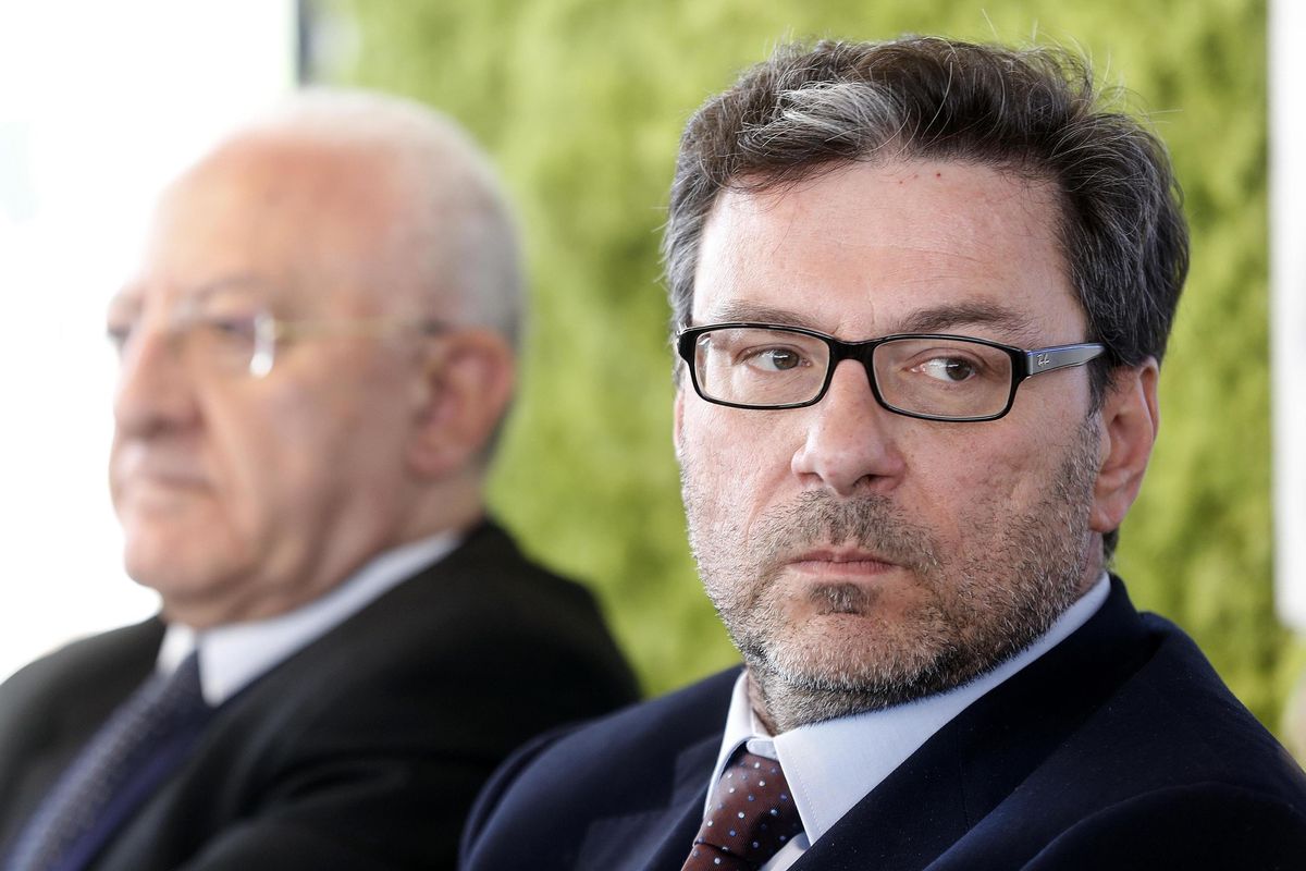 Giorgetti si affida a Draghi su Carige. Le sorti del governo in mano alla Bce