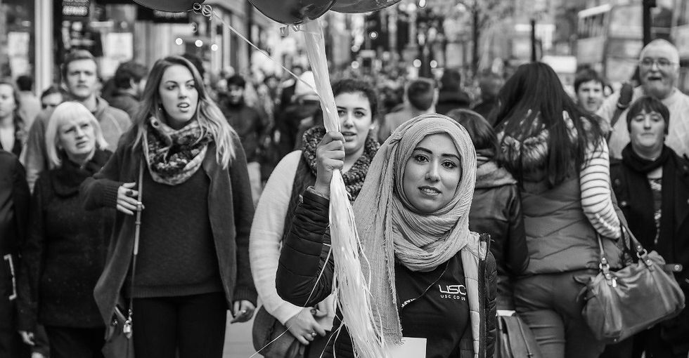 Australians Reveal Themselves To Be A Class Act, Even In The Face Of Tragedy. #illridewithyou
