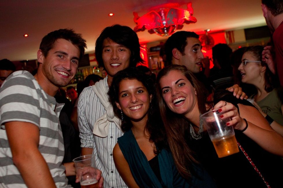 Twitter is telling college freshmen what they're doing now, and it's almost too real.