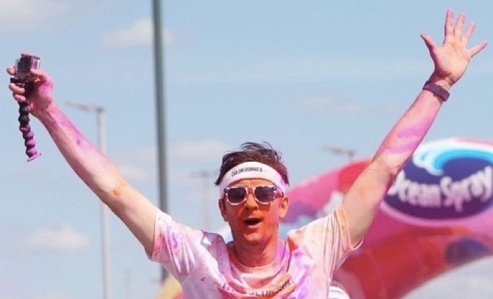 Move over, 5Ks. Earthathon is a 25,000-mile race with a digital twist.