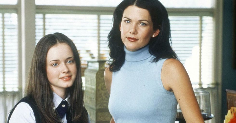 Two guys watching 'Gilmore Girls' teach us all how to watch TV without shame.