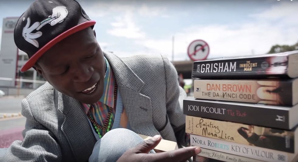 How a guy known as 'Pavement Bookworm' sold his knowledge to turn his life around