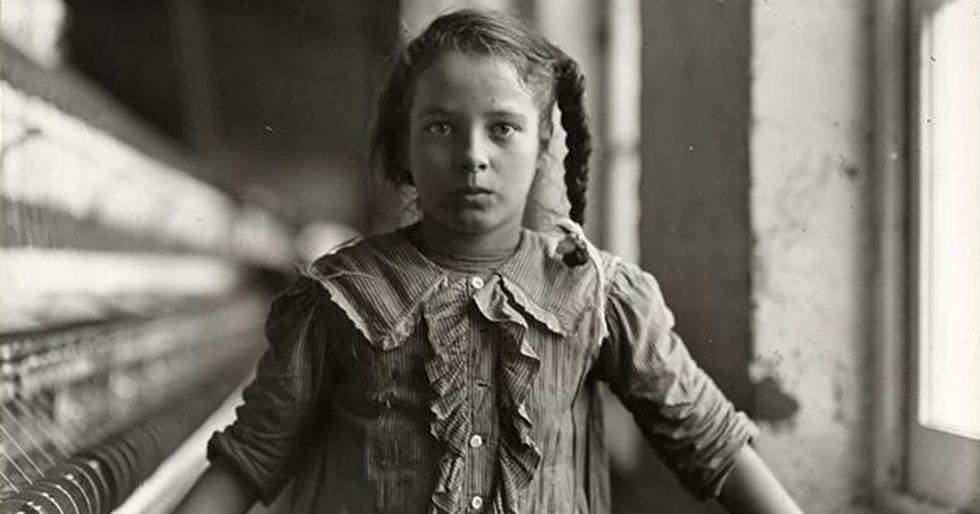 9 eye-opening images of immigrants and child labor in the early 1900s.
