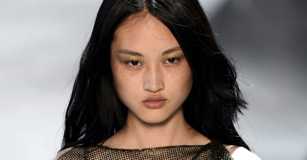 This Chinese model is getting publicly shamed for her freckles in a new untouched Zara ad.