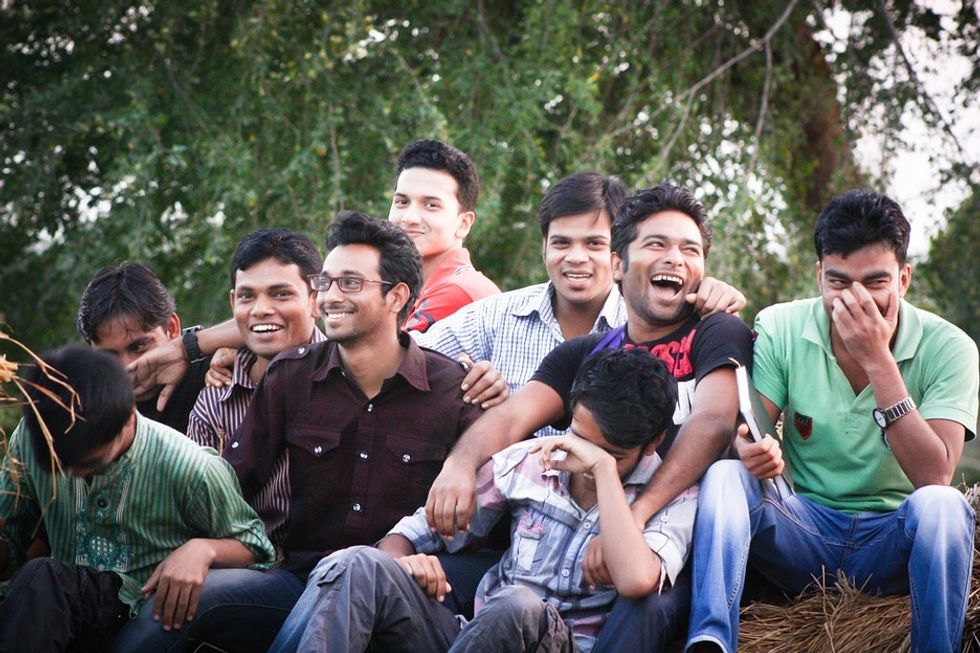 Had a lot of friends in college? Researchers say that could mean you'll have a better life.