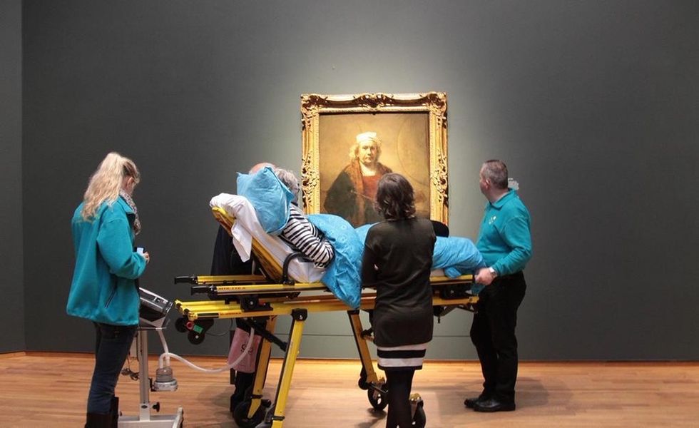 7 powerful photographs of terminally ill patients living out their final wishes