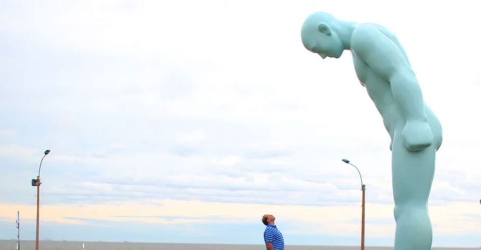 A portal into the everyday lives of people from all around the world, 2 minutes at a time