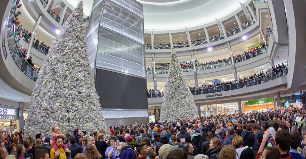 The Mall of America will close on Thanksgiving. With 15,000 workers, that’s huge.