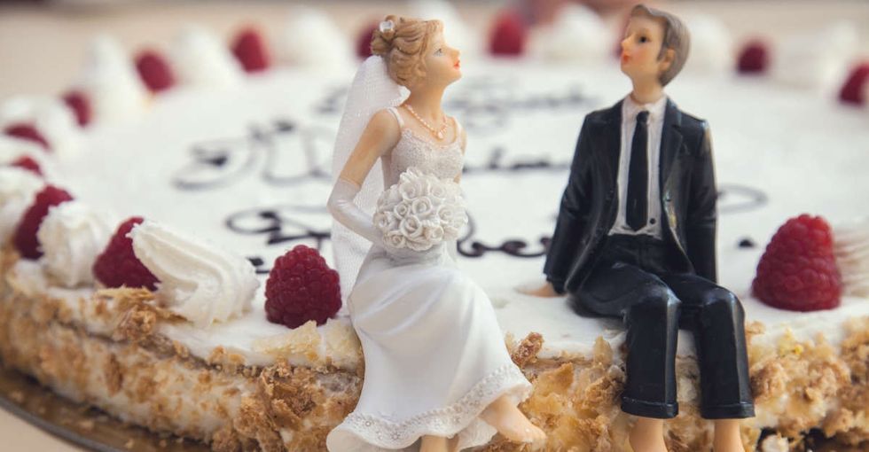17 assumptions modern newlyweds are sick of people making about their marriages.