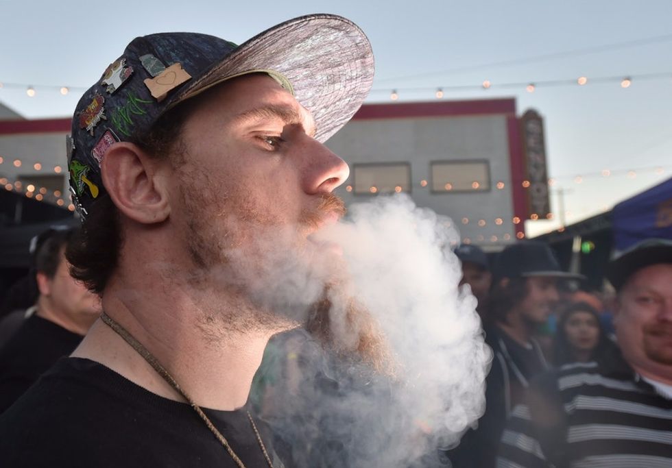 How did Oregon fare in its first week of recreational pot sales? These photos tell the story.