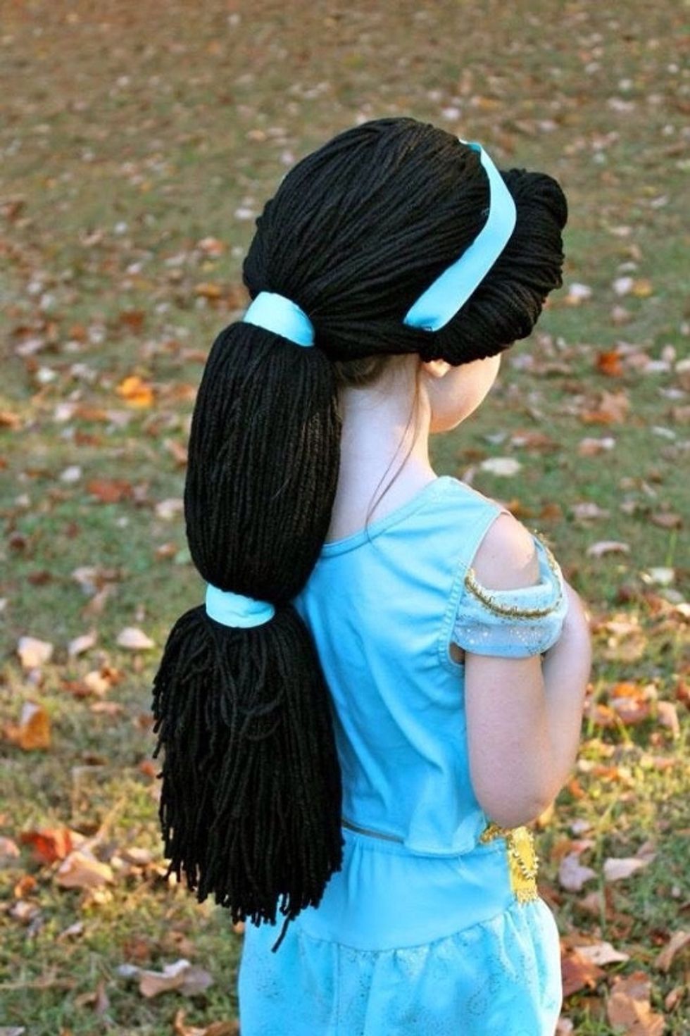 A nurse makes wigs for kids with cancer, and they've got a special