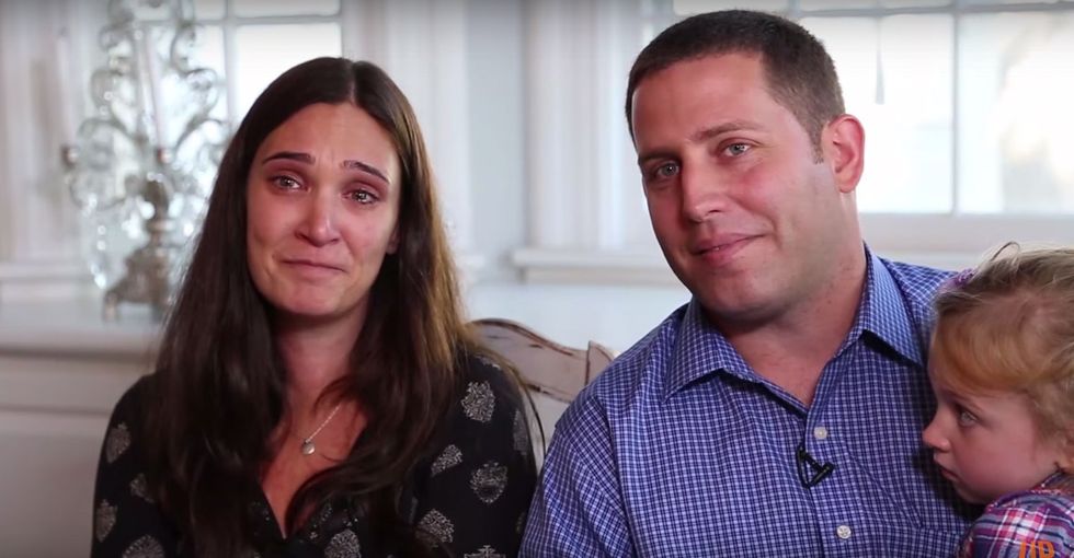 When the Harris family lost their baby, a photographer stepped in to honor his memory.
