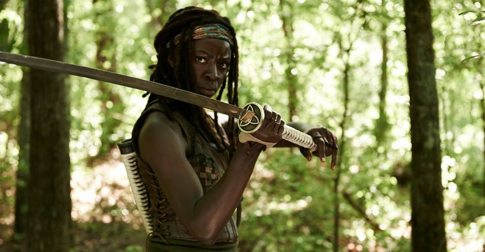This zombie-slaying actress from 'The Walking Dead' is also fighting a real-life epidemic.