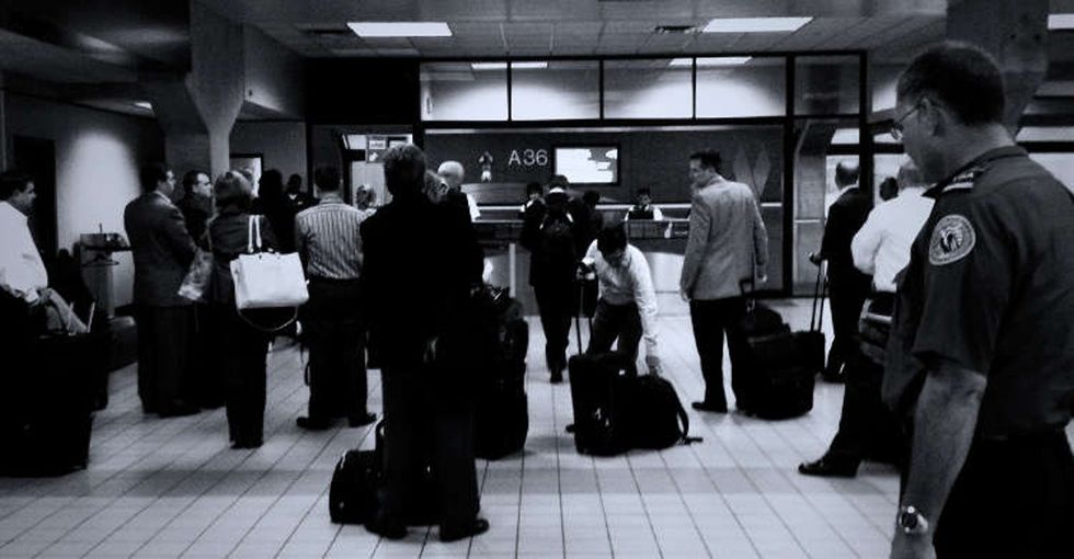 7 infuriating situations every holiday traveler will recognize — and how to deal.