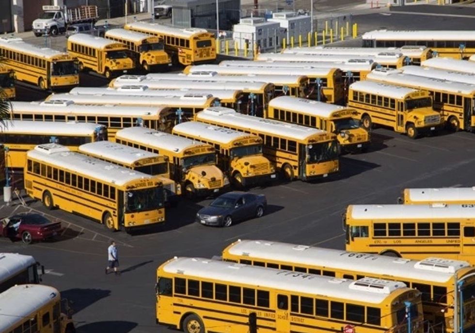 The lesson 1 Twitter hashtag can teach us after the L.A. school bomb threat.