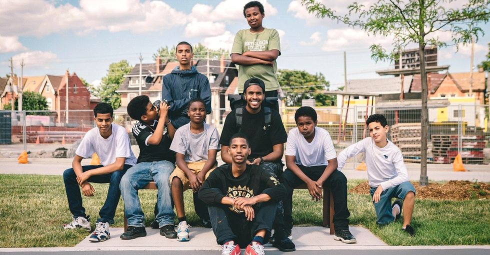 Meet the teacher who's trying to turn gunshots into camera shots.