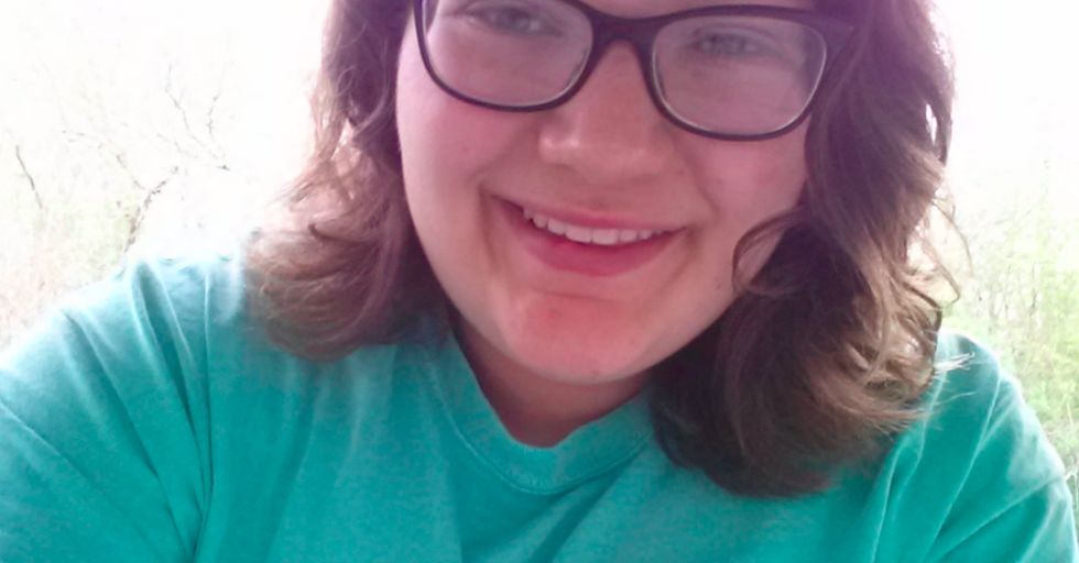 Teenager brilliantly shows how to deal with bullies by fundraising off of them.