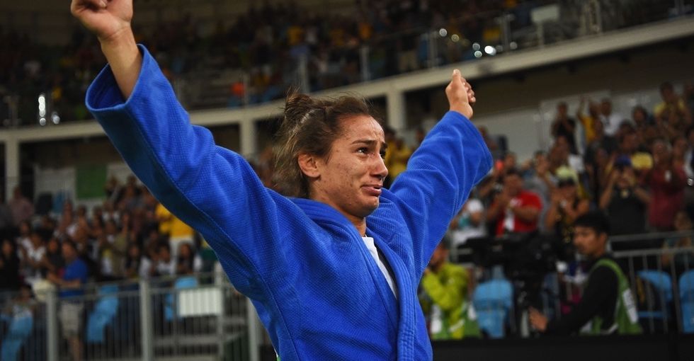 Majlinda Kelmendi just won Kosovo's first ever Olympic gold medal.