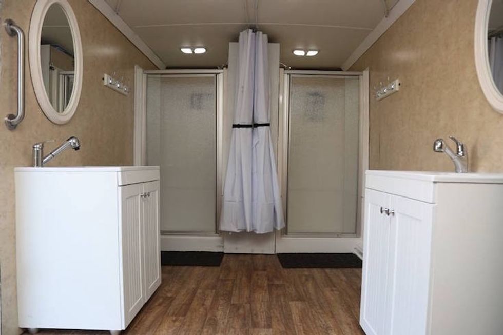 He turned a 5,000 truck into a mobile shower that's making a big