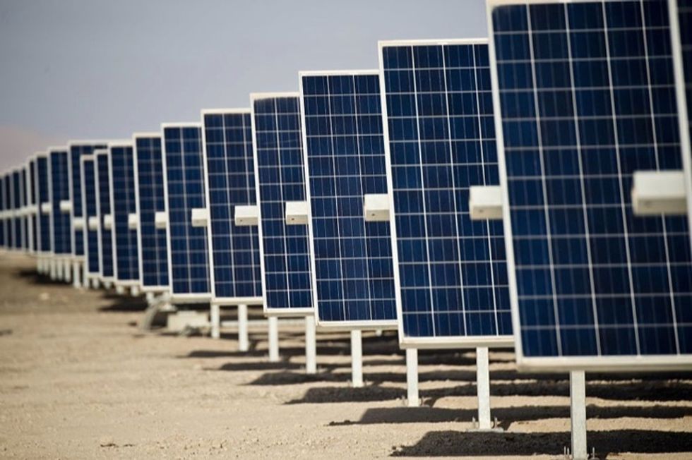 For nearly 4 months, people in Chile powered their homes for free. Here's what happened.
