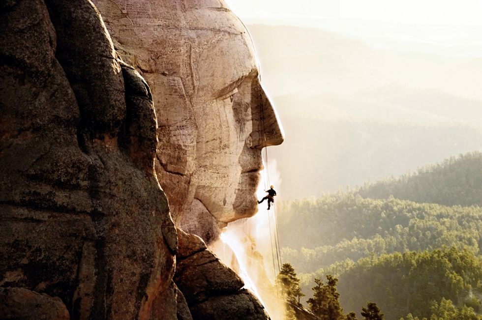 It's someone's job to scrub Mount Rushmore, and the pictures are amazing.