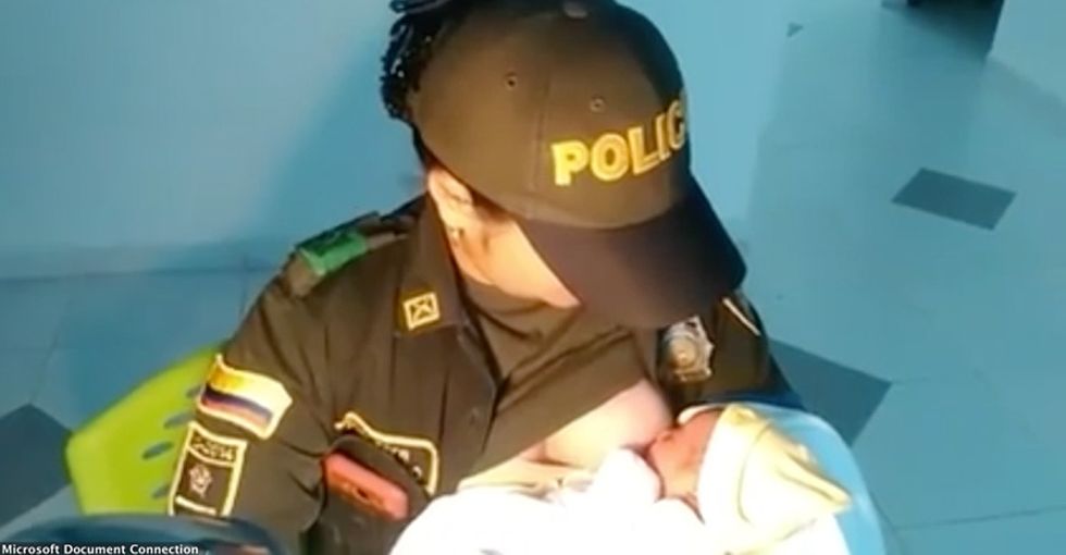 A Colombian police officer helped save a baby's life by breastfeeding. Amazing!