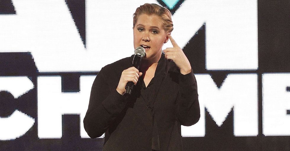 Amy Schumer just completely owned a sexist heckler — and there's video.