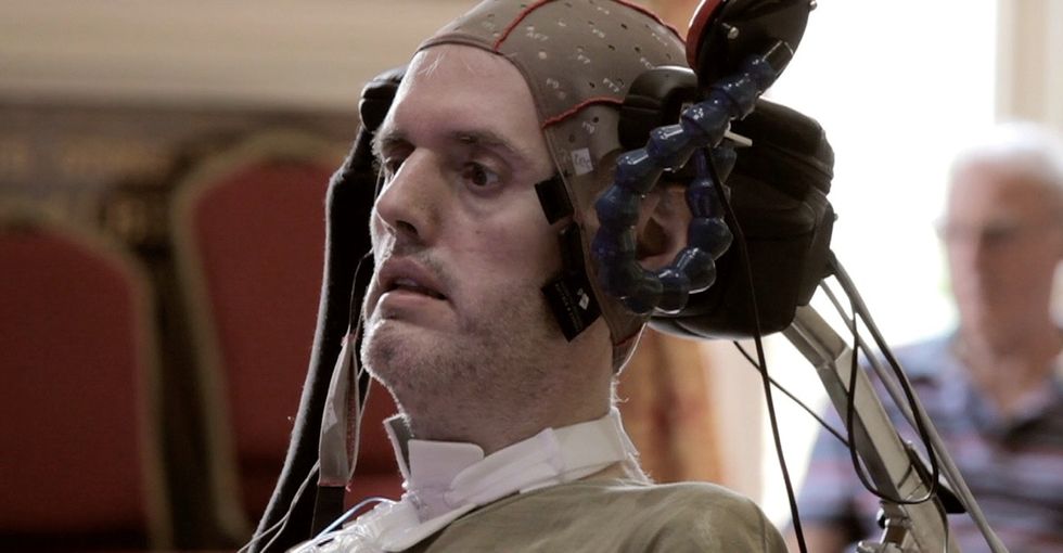 Hear paralyzed musicians deliver a performance with only their brainwaves.