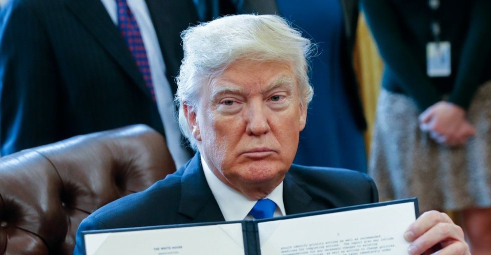 How an 'alternative' Twitter account is standing up to Trump's EPA gag order.