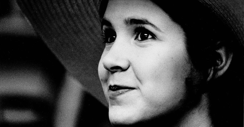 17 times Carrie Fisher handled the world with eloquence and bluntness.