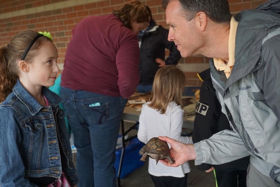 This small-town school didn't have money for a science fair. So parents made their own.