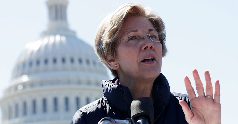 Now even senators are rallying around the U.S. women's hockey team. Good.